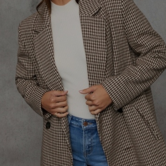 Elegant Houndstooth Women's Blazer - Picture 6 of 7